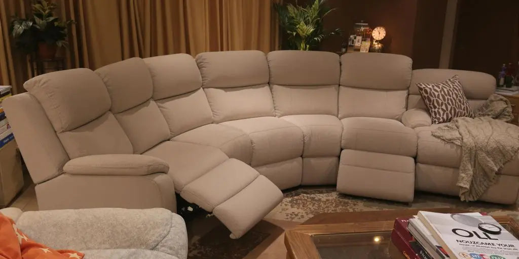 Discover-Comfort-The-Ultimate-Guide-to-Sectional-Sofas-with-Recliners ChandeliersLife®