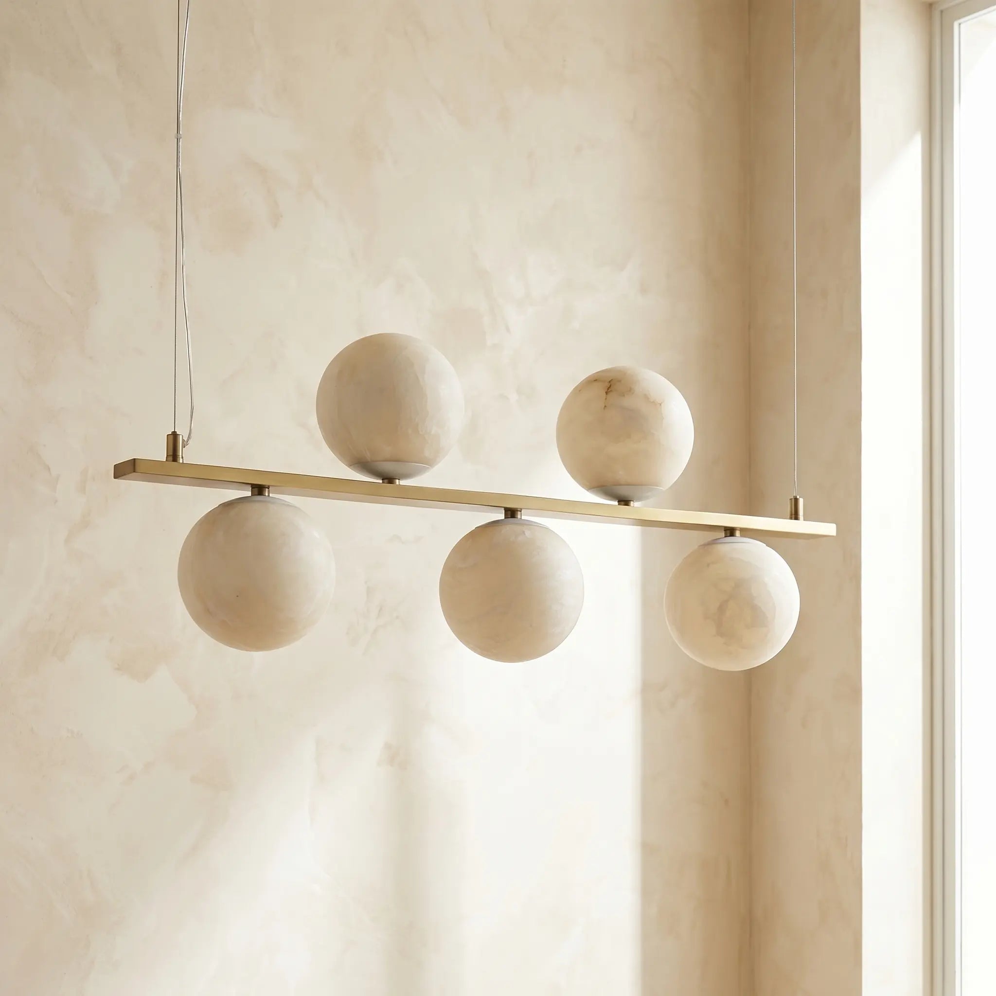 Brass Linear Alabaster Pendant Light Yiosi